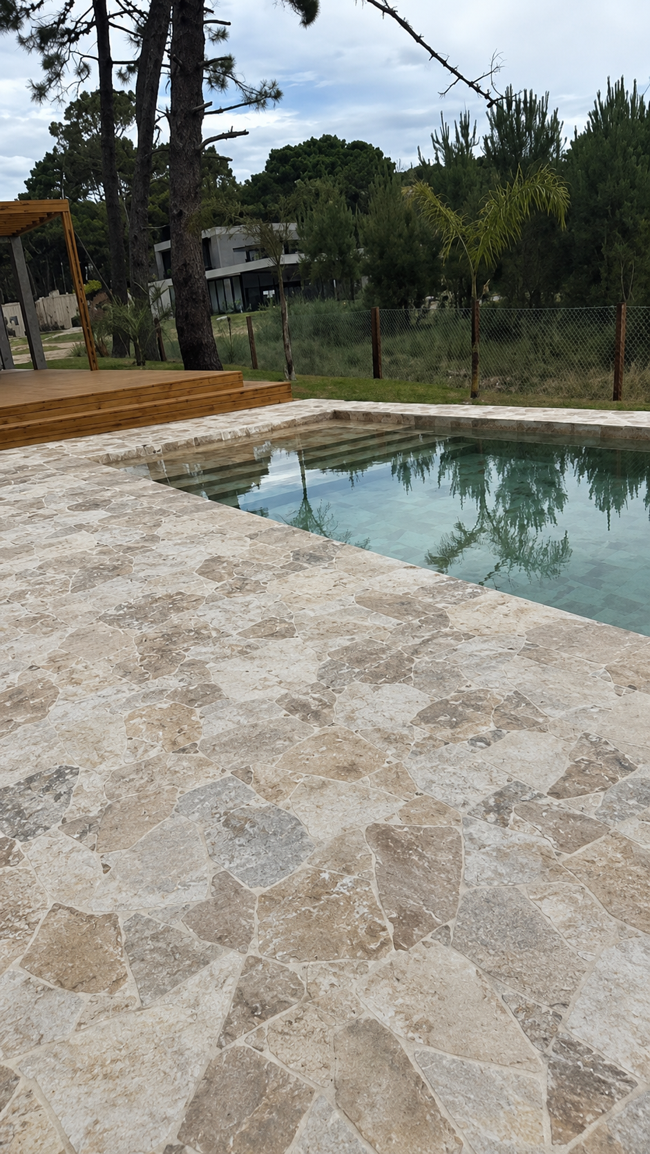 Retal en Travertino Moca — vista alternativa